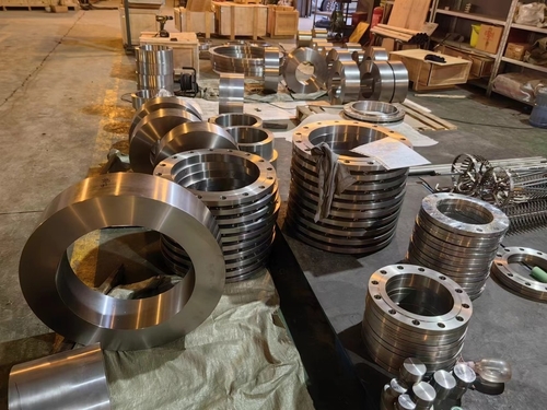 Últimas notícias da empresa sobre Os nossos clientes compram de volta as flanges LHTI.