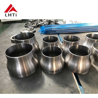 Flancas de titânio personalizadas projetadas para desafios industriais extremos.